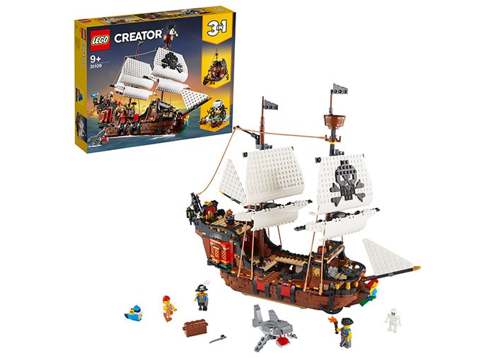 Corabie de pirati LEGO Creator