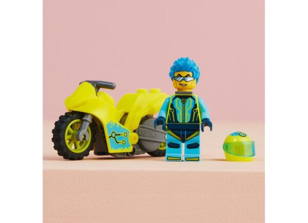 LEGO City Motocicleta cibernetica de cascadorii