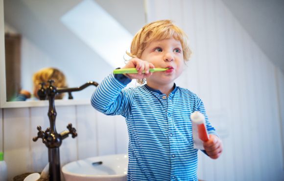dentiția copiilor la 3-6 ani
