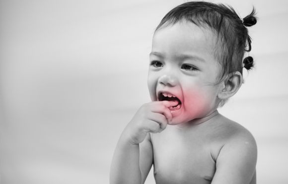 dureri dentitie copii